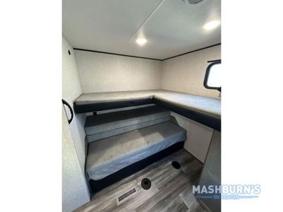 2025 Jayco Jay Flight SLX - Photo 22