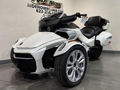 2026 Can-Am Spyder F3 Limited Platine — side profile view