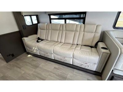 2026 Forest River Georgetown 5 Series GT5 - Photo 19