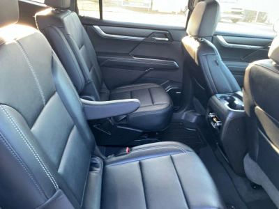 2026 GMC Acadia — photo 19 view