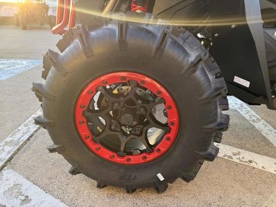 2026 Can-Am Renegade X mr 1000 R Hyper Silver & Legion Red — photo 17 view