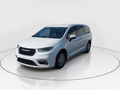 2023 Chrysler Pacifica — rear three-quarter view