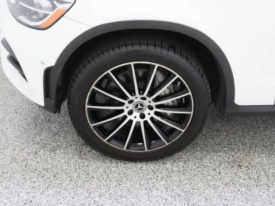 2022 Mercedes-Benz GLC AWD — photo 11 view
