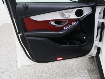 2022 Mercedes-Benz GLC AWD — photo 12 view