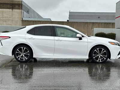 2018 Toyota Camry - Photo 6