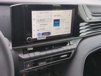 2026 Toyota Camry - Photo 11