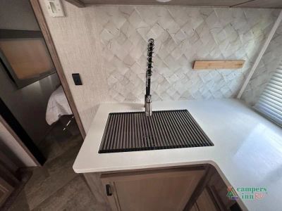 2023 Palomino Solaire — photo 19 view