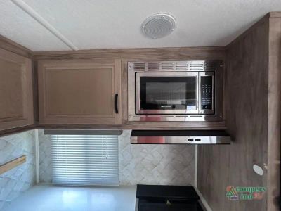 2023 Palomino Solaire — photo 21 view