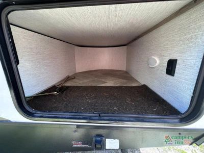 2023 Palomino Solaire — photo 8 view
