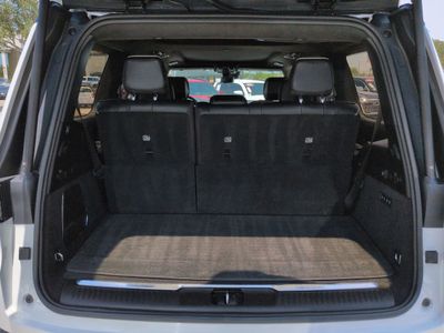 2023 Jeep Grand Wagoneer - Photo 13