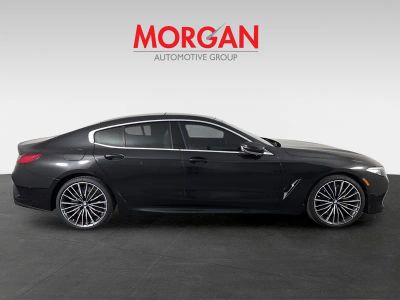 2022 BMW 8 Series — detail view