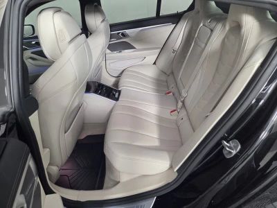 2022 BMW 8 Series — photo 25 view