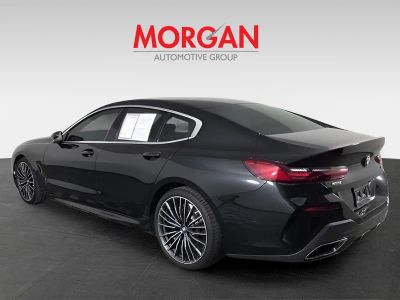 2022 BMW 8 Series — photo 8 view
