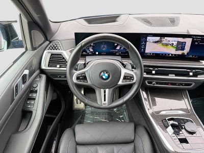 2026 BMW X5 — photo 18 view