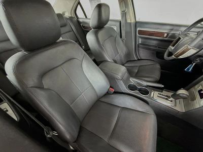 2009 Lincoln MKZ — photo 32 view