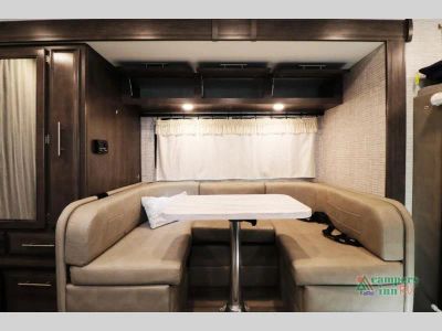 2024 Jayco Melbourne — photo 18 view