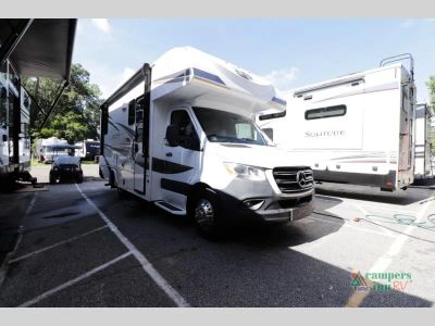 2024 Jayco Melbourne — front three-quarter view