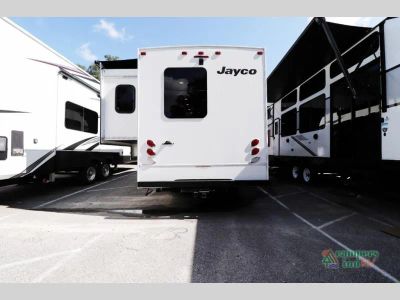 2024 Jayco Melbourne — detail view