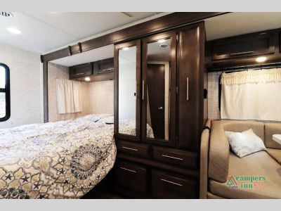 2024 Jayco Melbourne — photo 22 view