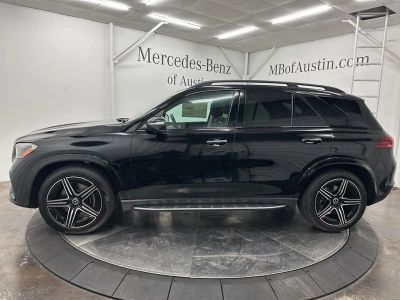 2026 Mercedes-Benz GLE — interior view