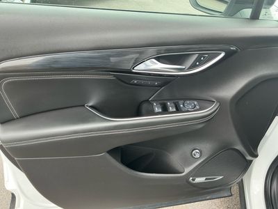 2022 Buick Envision — photo 15 view
