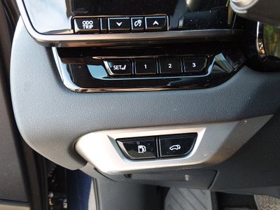 2023 Lexus RX - Photo 13