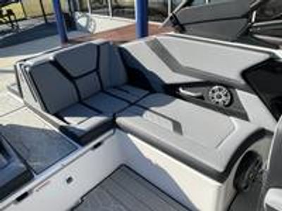 2026 Yamaha 255 XE - Photo 22