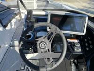 2026 Yamaha 255 XE - Photo 30