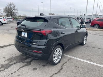 2027 Chevrolet Bolt - Photo 3
