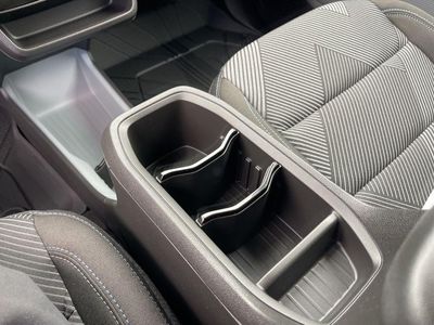 2027 Chevrolet Bolt - Photo 28