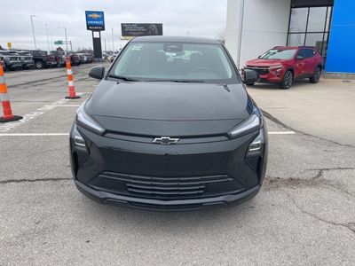 2027 Chevrolet Bolt - Photo 8