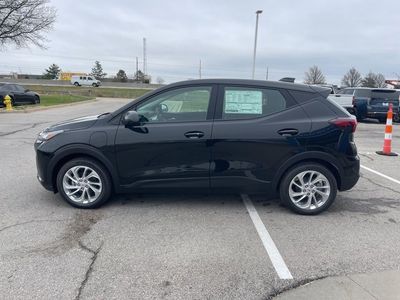 2027 Chevrolet Bolt - Photo 6