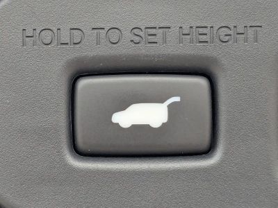 2025 Acura MDX — photo 13 view