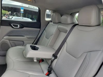 2022 Jeep Compass — photo 11 view