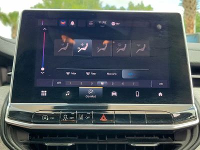 2022 Jeep Compass — photo 28 view