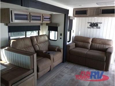 2025 Palomino Puma - Photo 7