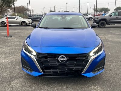 2025 Nissan Altima - Photo 2