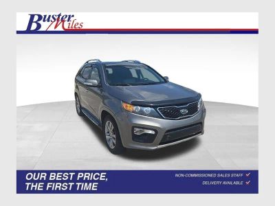 2012 Kia Sorento SX in Titanium Silver — front three-quarter view