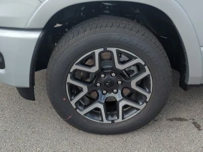 2026 Ram 1500 — photo 11 view