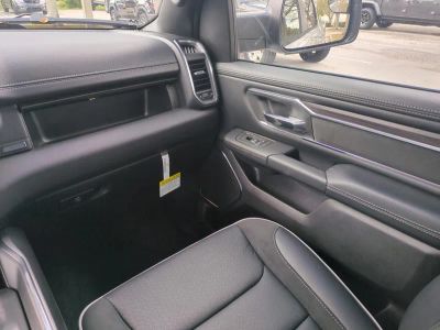 2026 Ram 1500 — photo 17 view