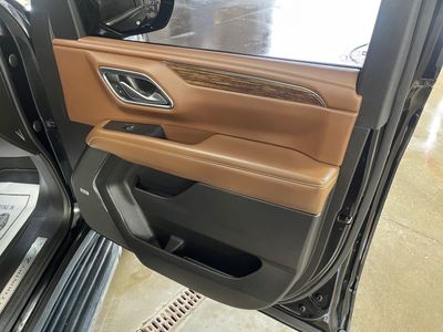2021 Chevrolet Tahoe - Photo 10