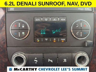 2011 GMC Yukon XL - Photo 10
