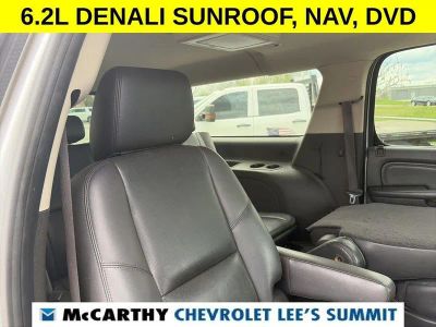 2011 GMC Yukon XL - Photo 35