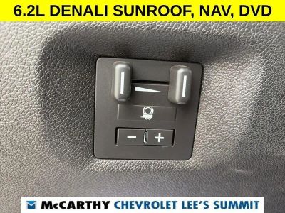2011 GMC Yukon XL - Photo 12