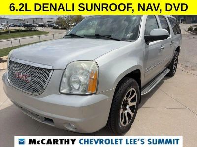 2011 GMC Yukon XL - Photo 4