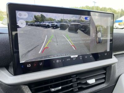 2026 Ford Explorer — photo 17 view