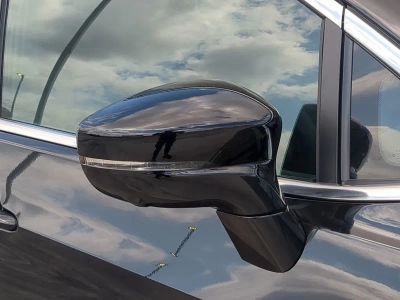2026 Chrysler Pacifica — photo 12 view