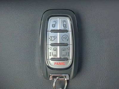 2026 Chrysler Pacifica — photo 37 view