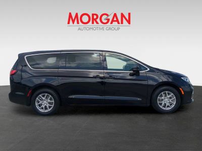 2026 Chrysler Pacifica — interior view