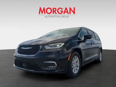 2026 Chrysler Pacifica — photo 9 view